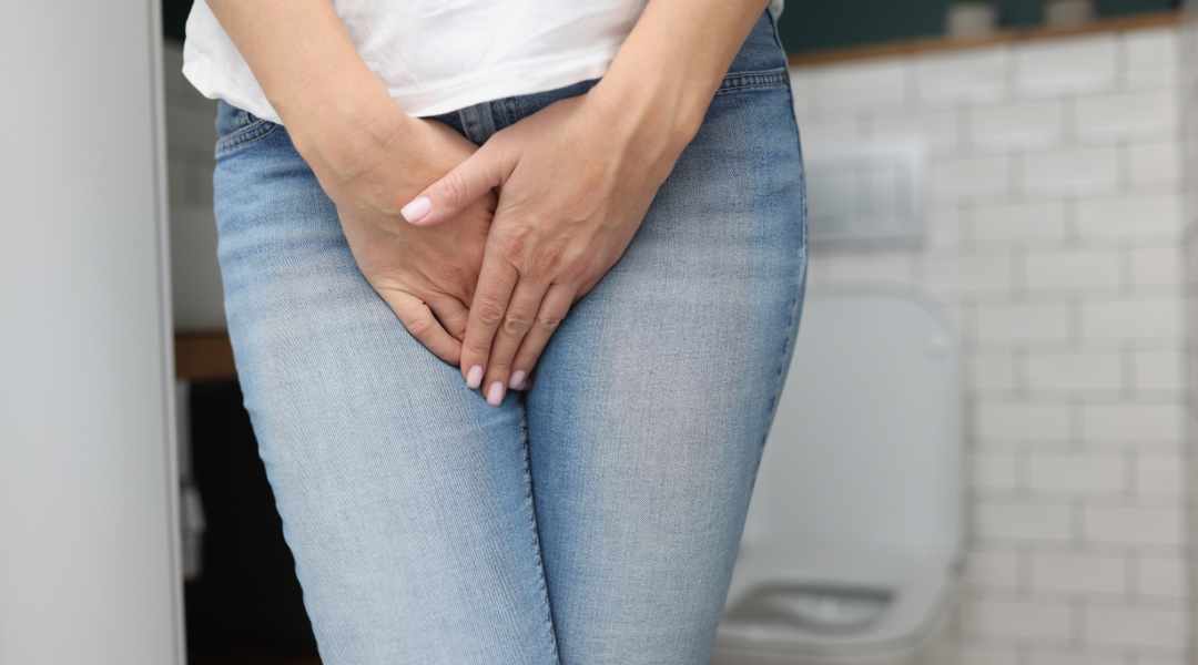 woman needing toilet - urinary tract infection- UTI