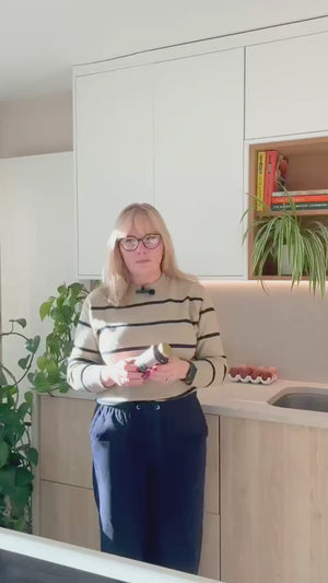 Video of Jane Mostowfi, Nutritional Therapist talking about the benefits of Time Health NAC N-Acetyl-Cysteine